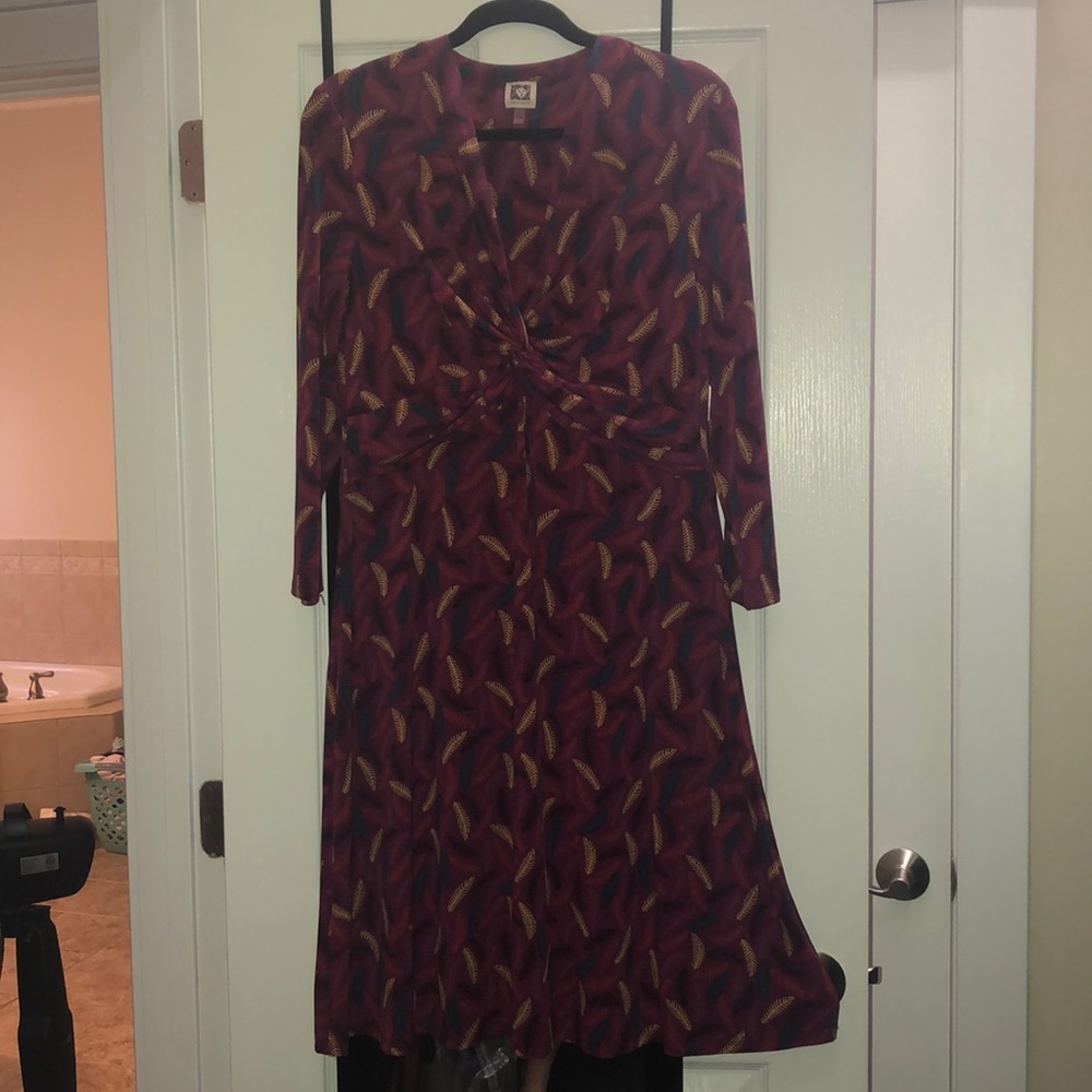 Flattering Anne Klein Dress - 14